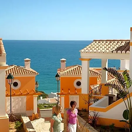 The View - Santo Antonio Villas, Golf & 4* Budens